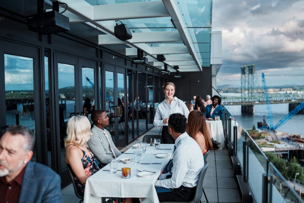 restaurant-reservation-email-02