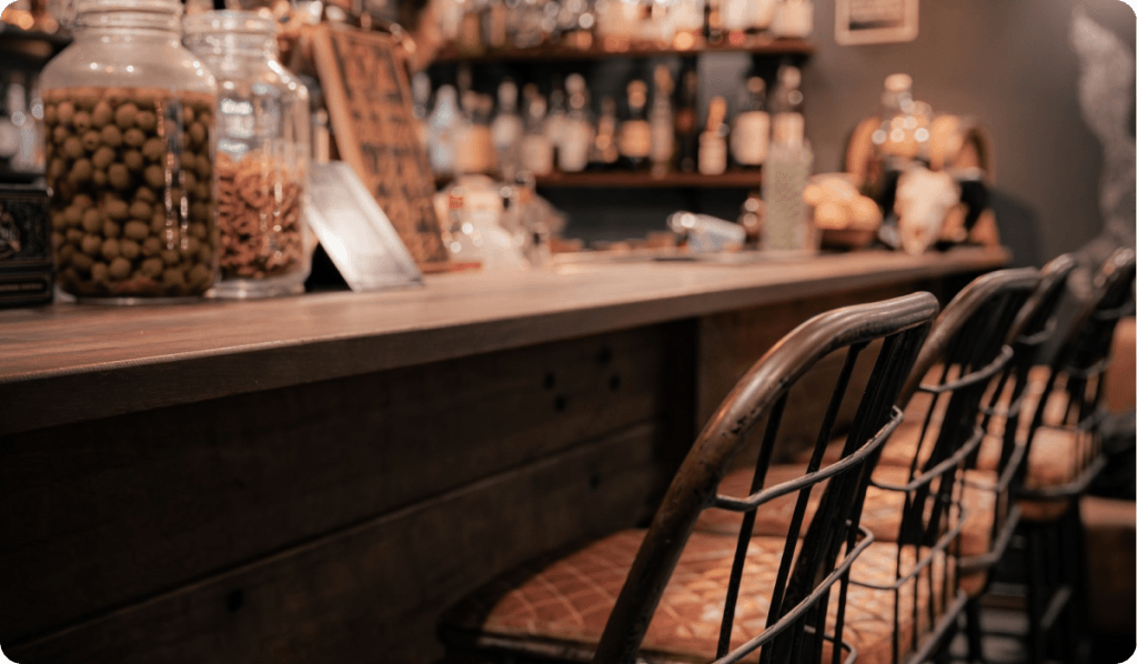 bootleggerbar-nowbookit-casestudy-3