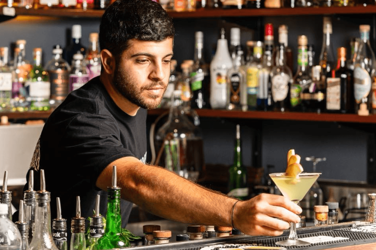 bootleggerbar-nowbookit-casestudy