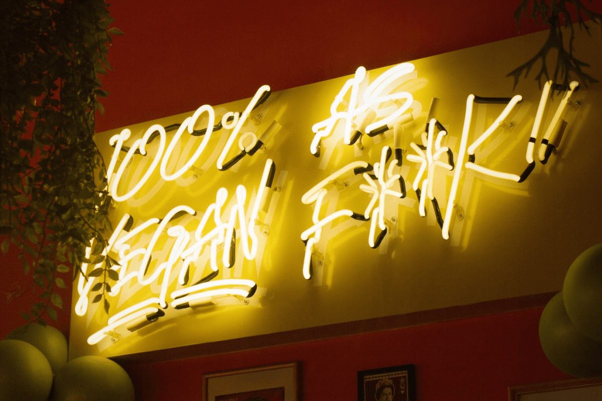 MeatTheVegans-NowBookIt-CaseStudy-1